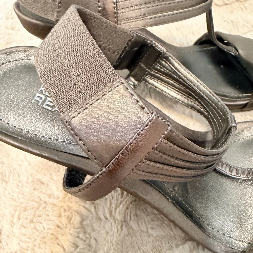 Kenneth Cole Reaction Heel Womens 6 M Silver Slingback Know Way Open Toe Sandal